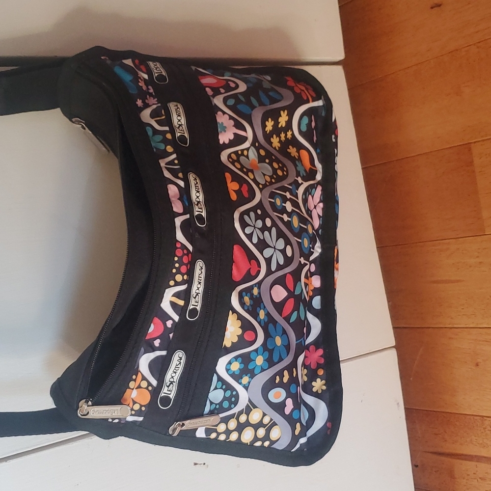 LeSportsac Deluxe everyday crossbody bag